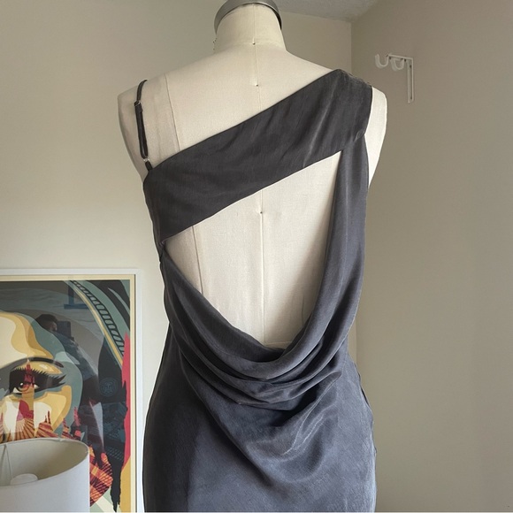 sovere ISLA ASYMMETRICAL DRESS Q06 - Picture 6 of 8